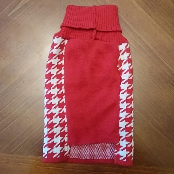 NWT Pet Sweater - red and white houndstooth - Picture 2 of 4